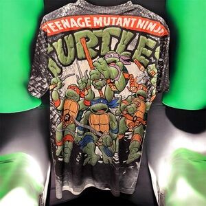 Dri fit Teenage Mutant Ninja Turtles Graphic T-Shirt - Nickelodeon size LARGE